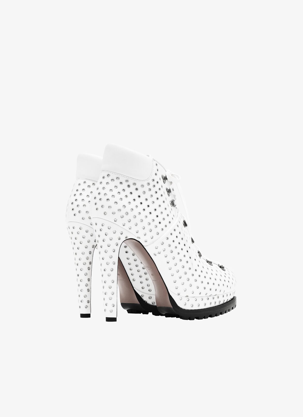Low boots ALAÏA WHITE LOW BOOTS